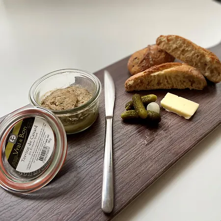 מלון Express Centre By Ihg